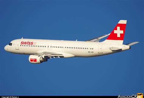 HB IJO Swiss International Air Lines Airbus A320 214 AviacionCR Net