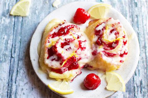 Lemon Raspberry Sweet Rolls Ruled Me