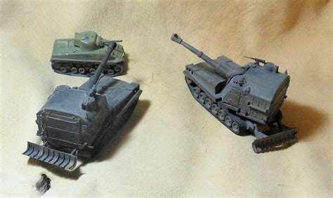 Roco Mini Tanks M 55 Self Propelled 203mm Guns 1 87th Scale