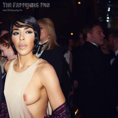 Singer Loreen Nude And Sexy 62 Photos The Fappening