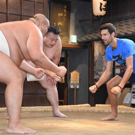 Fotos Novak Djokovic se lució practicando sumo en Japón AlAireLibre cl