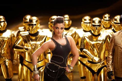 Actress Stills And Videos Aishwarya Rai Hot Photos In Movie Enthiran