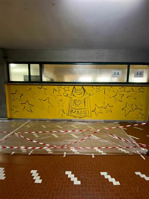 Murale Scuola De Filis Terni La Storia Di Zarifa