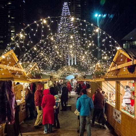 7 Must-See Christmas Markets Right Here in the U.S. - thegoodstuff