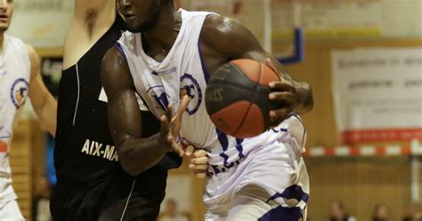 BASKET BALL NATIONALE 3 La Ravoire Challes 67 Terres Froides 58