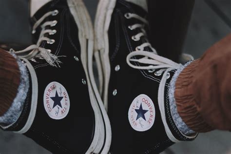 How To Wear Converse Sneakers