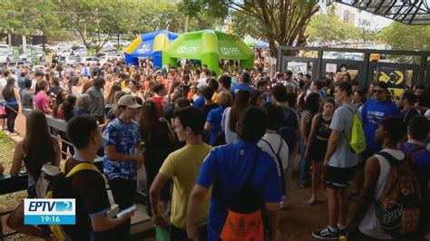 VÍDEO Primeira fase da Unesp reúne milhares de estudantes em