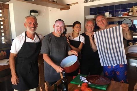 Lezione Di Cucina Con Paella E Tapas Con Degustazione Di Vini Tra I