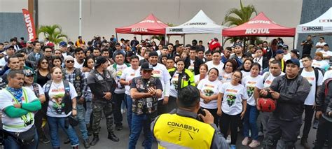 Conasevi capacita a más de 2 000 motociclistas en movilidad segura