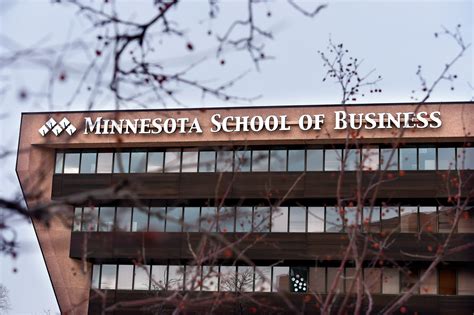 Globe, MN School of Business students struggle as campuses close