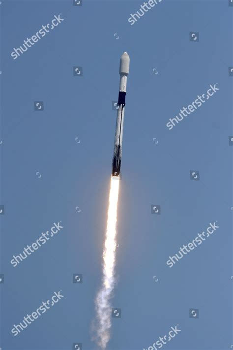 Spacex Falcon 9 Rocket Launches 24th Editorial Stock Photo - Stock ...