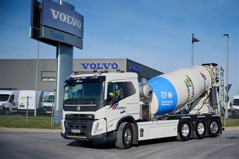 Volvo Trucks delivers its first electric concrete mixer truck to CEMEX ...