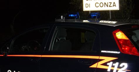 Si Rifiuta Di Consegnare L Orologio I Rapinatori Gli Sparano Al Braccio