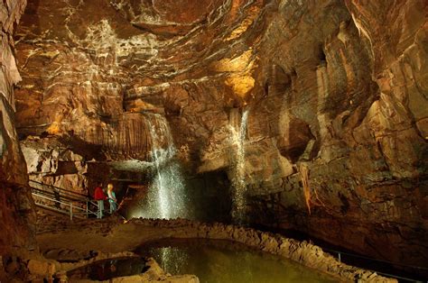 Dan Yr Ogof Caves | Brecon Beacons