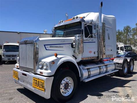 Buy Used Western Star Fx Constellation Wrecking Tonne