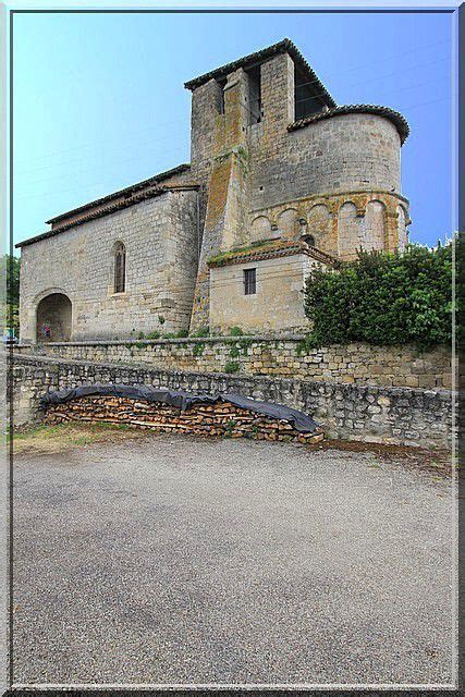 Diaporama église fortifiée de SAINT HILAIRE de LUSIGNAN Château