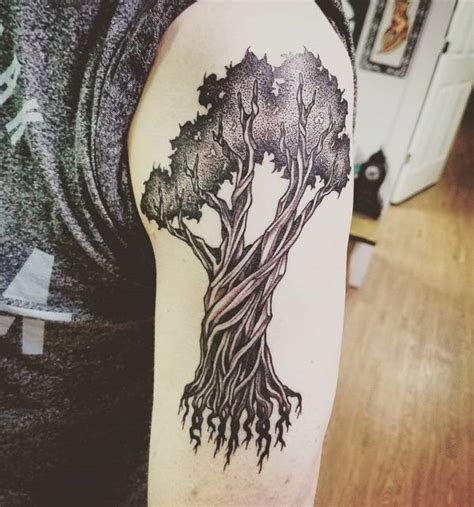 35 Beautiful Bodhi Tree Tattoo Designs And Ideas - Buzz Hippy | Bodhi ...