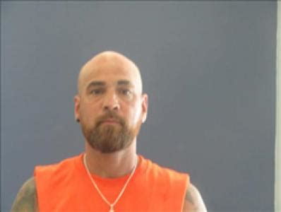 Aaron Gene Ayalla A Registered Sex Violent Or Drug Offender In