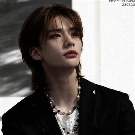 Pin by 𝐁𝐮𝐧𝐧𝐲 on Pins criados por você in 2024 Straykids hyunjin