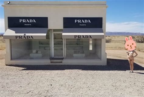 Super Naked In F Ront Of Prada Marfa TX Scrolller