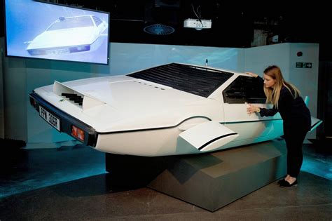 James Bond Cars: "Bond in Motion" exhibition at London Film Museum ...