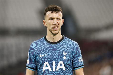 Conte Said To Play Ivan Perisic As A Forward In Tottenham V Liverpool