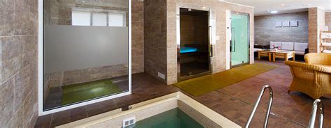 How to Use a Sauna After a Workout to Boost Performance | Clearlight ...