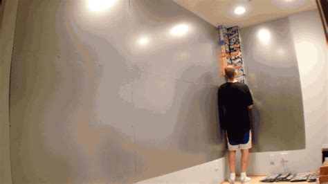 Wall GIF - Find & Share on GIPHY