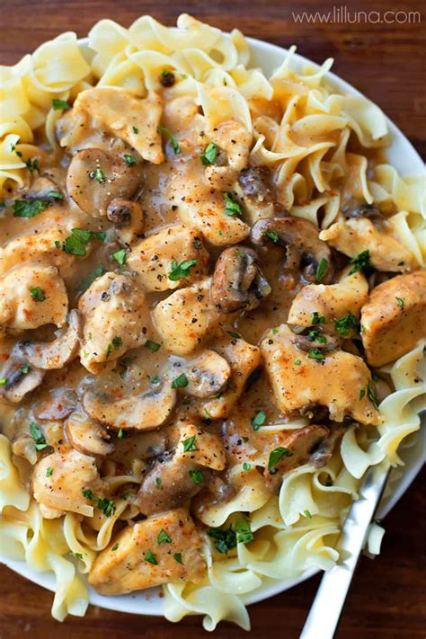 Best Chicken Stroganoff With Mushrooms Lil Luna