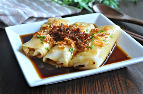 Hong Kong Style Chee Cheong Fun 港式猪肠粉 Eat What Tonight