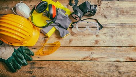 Workwear Trends For Construction Safety