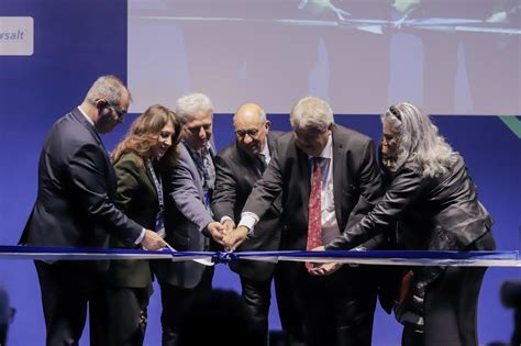 Sucesso De P Blico Encontro T Cnico Aesabesp Fenasan Abre