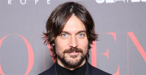 lucas bravo height weight body measurements shoe size