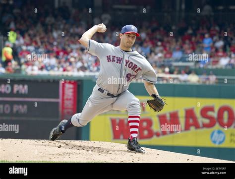 New York Mets Starting Pitcher Seth Lugo 67 Works In The First Inning