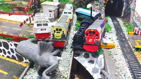 Drama Lokomotif Kereta Api Cc Menabrak Gajah Lokomotif Trainz