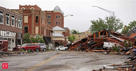 Tornadoes Kill 4 In Oklahoma Governor Issues State Of Emergency For 12