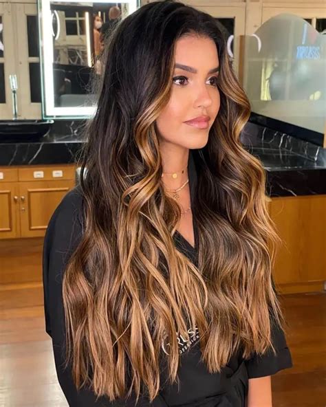 Tend Ncias De Balayage Para Morenas Inspira O De Cores De