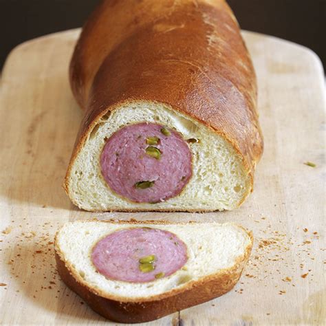 Recette Saucisson en brioche à la lyonnaise