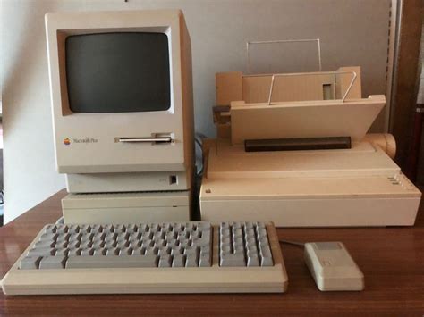 Vintage Apple Macintosh Plus Computer Mit Drucker Kaufen Auf Ricardo