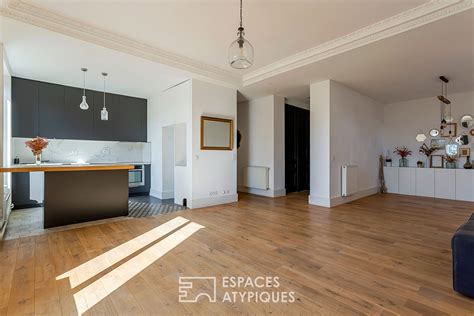 Vente Appartement bourgeois rénové à TASSIN LA DEMI LUNE 108 m2