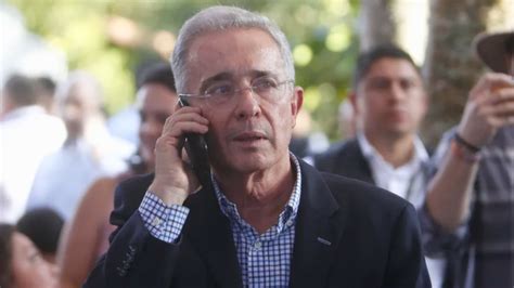 Álvaro Uribe Recusó Al Fiscal Que Pidió Imputarle Cargos Y Llevarlo A