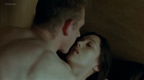 Naked Florence Loiret Caille In Au Voleur