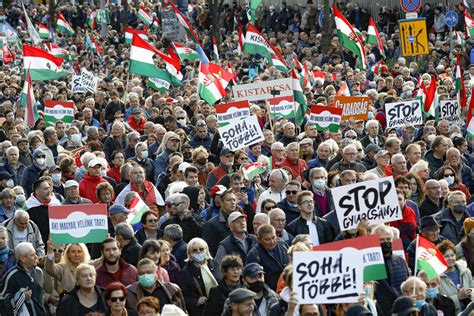 Tens of thousands in Orban rally in Hungary capital Budapest | AP News