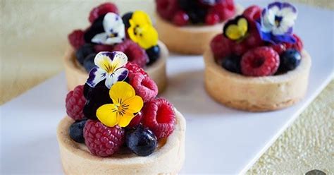 Tartaletas De Lima Y Frutos Rojos Tartaletas Postres Individuales