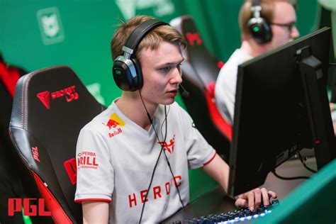 Najlepsi gracze 2023 roku według HLTV 9 stavn Respawn pl