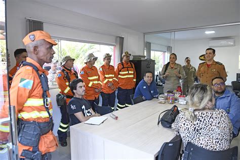 Com Tecnologia E Parceria Com A Nasa Bombeiros Atuam Na Prevenção E Combate A Incêndios