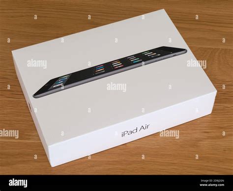 Apple Ipad Air Luxury Product Packaging Box Stock Photo Alamy