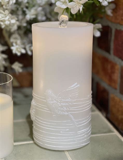 White Wax With Bird Design Aquaflame Fountain Candle - Remote Control ...