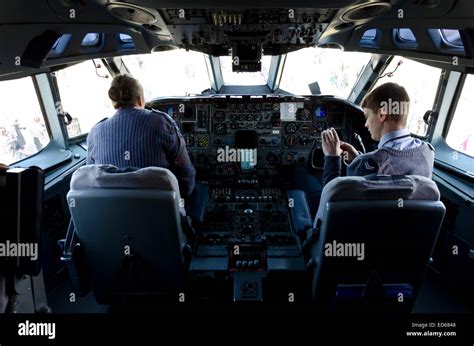 The cockpit of the Vickers VC10 K3, converted for mid-air refuelling in ...