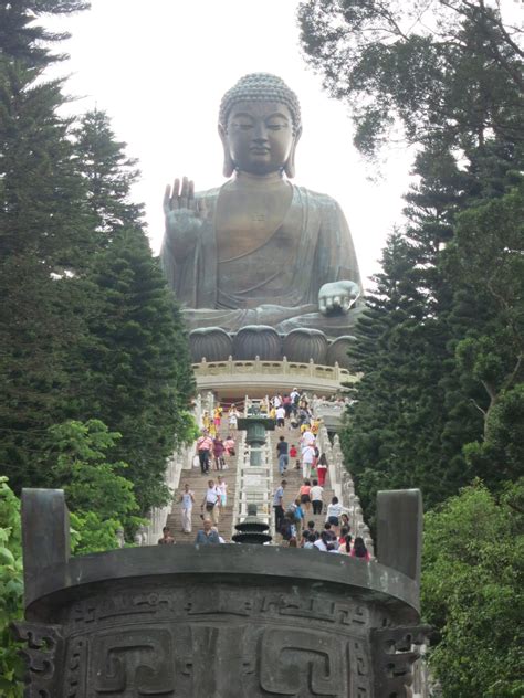 Big Buddha Hong Kong (and a Cable Car) - Rachel's Ruminations